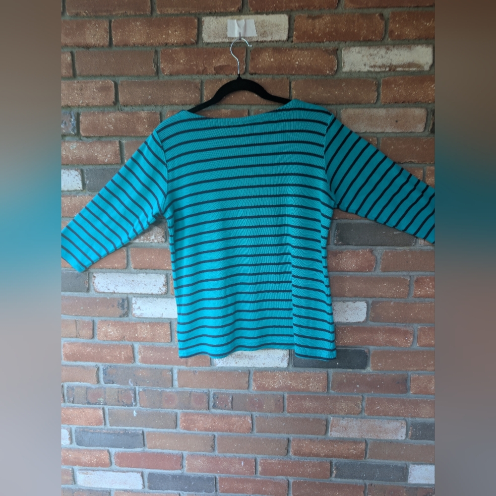 L.L. Bean L Striped greenish Blue Color striped Women's Top. 3/4 Sleeve. - Picture 8 of 10